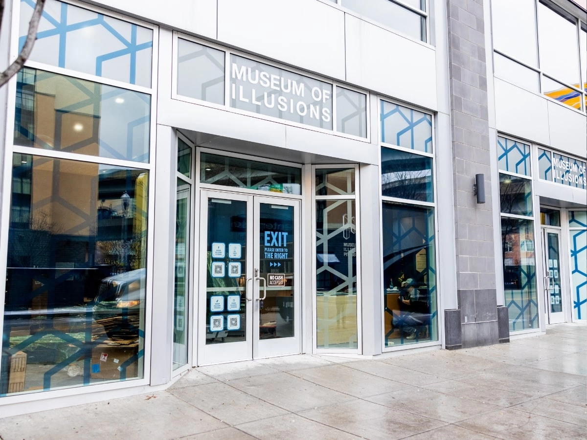 contact storefront wide moi pittsburgh usa 1200×900